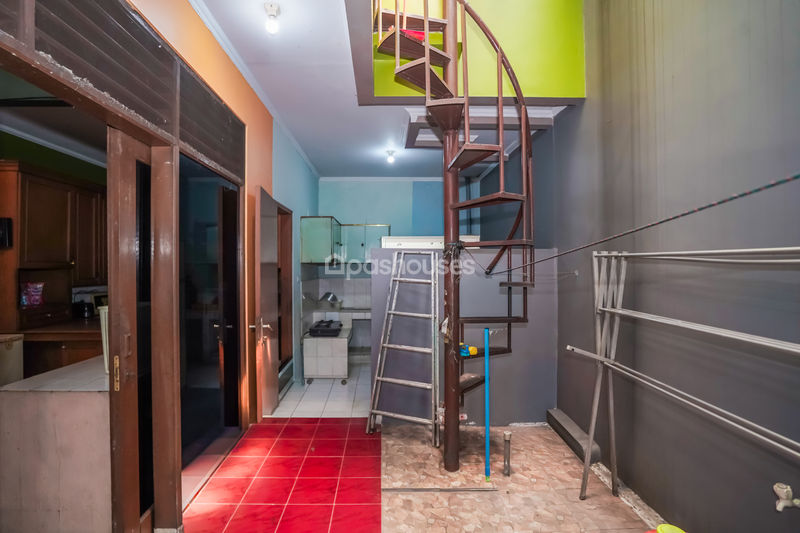Perumahan Villa Cibubur Indah Blok V2 No.11