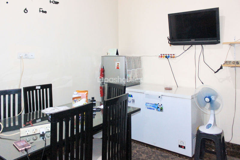 Poris Residence