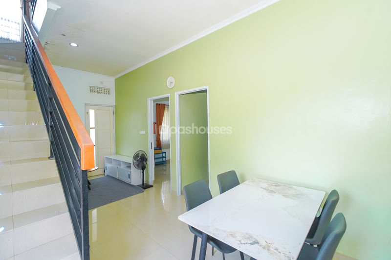 Perumahan Kyendra Town House No.7