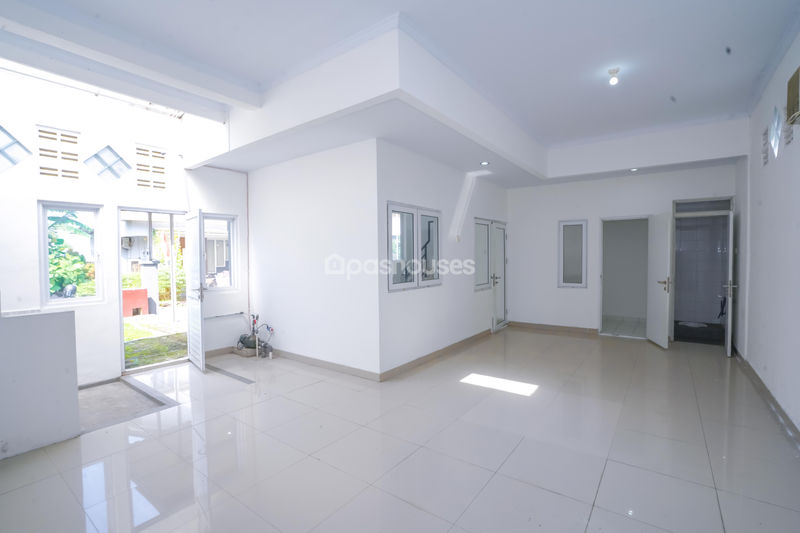Familia Urban Cluster Dharmawangsa Blok CC No.16