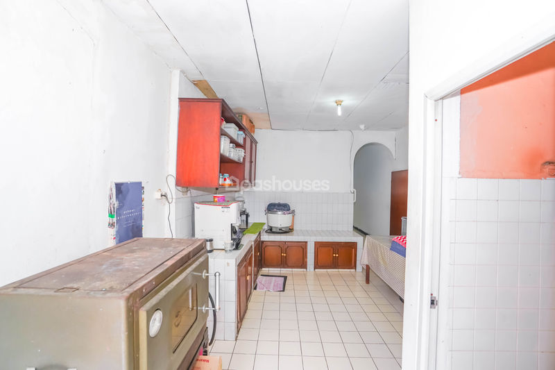 Jalan Mujair II No.18