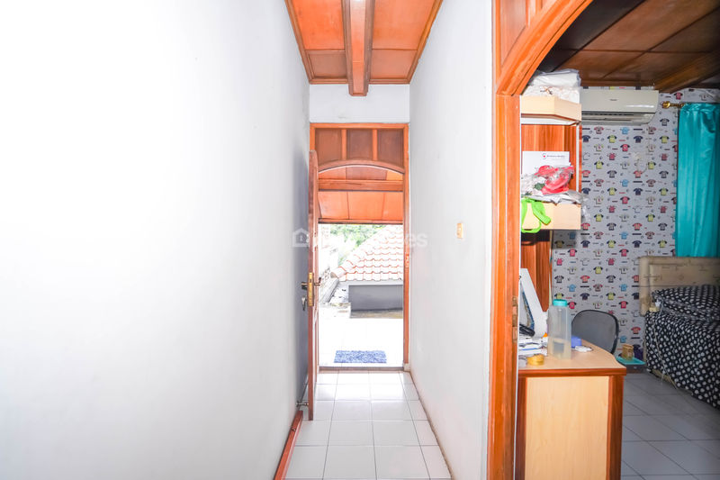 Jalan Gatot Kaca Depok