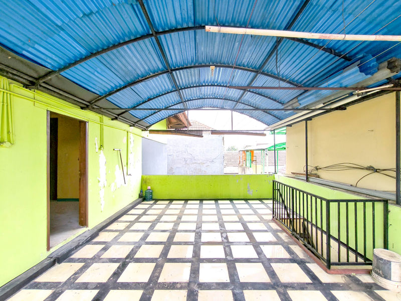 Jalan Niaga III