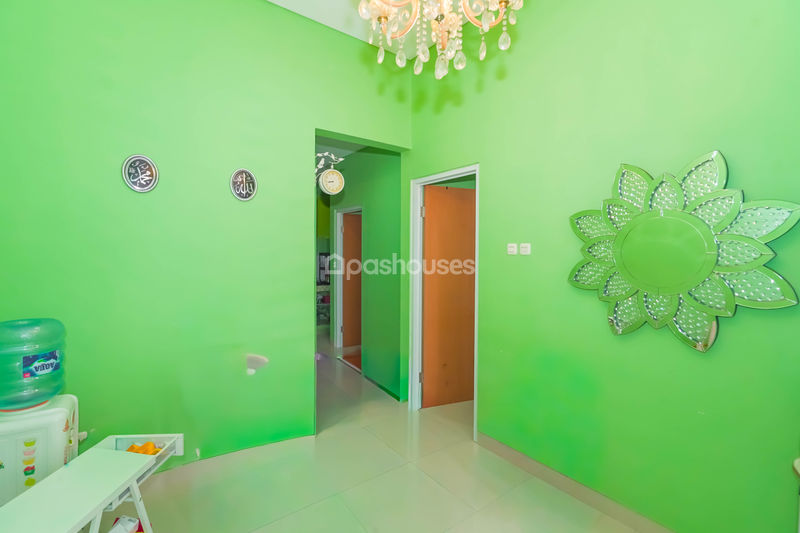 Komplek Trevista Residence Blok B-12