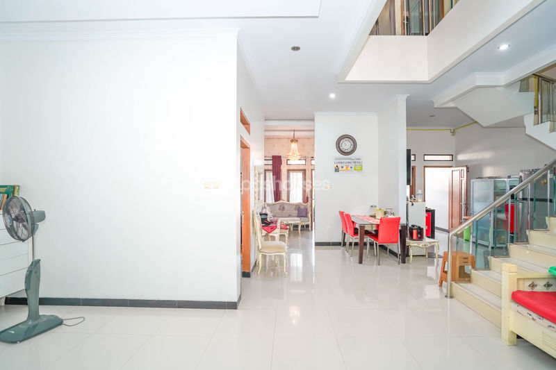 Perumahan Puri Gading Villa Tampak Siring Blok B4