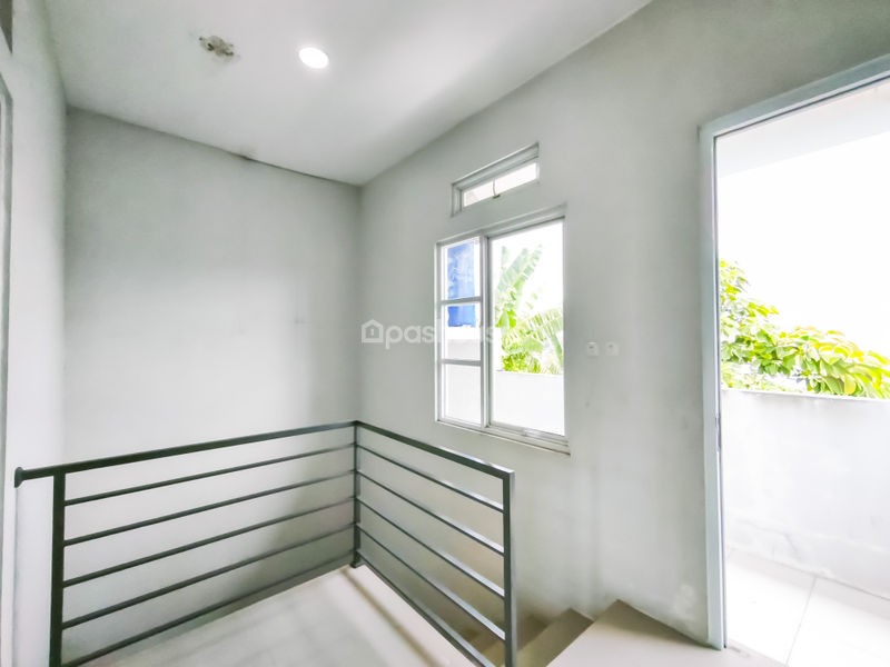 Perumahan Mampang Hills Residence