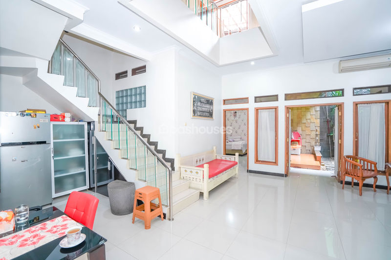 Perumahan Puri Gading Villa Tampak Siring Blok B4