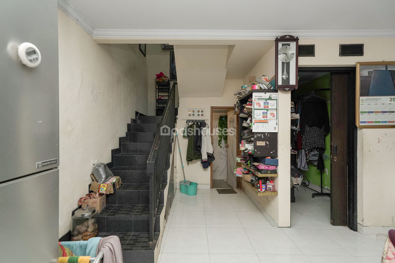 Jalan Melati VII Blok B2 No.10