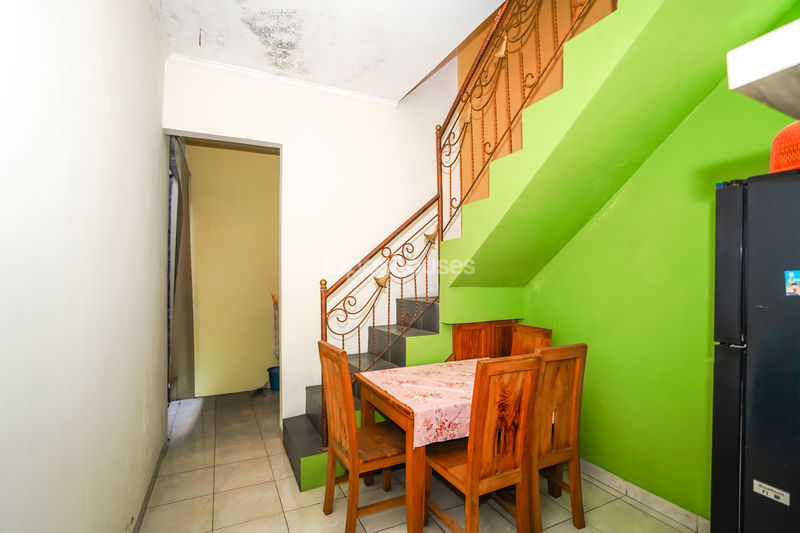 Jalan Rawa Maya 1