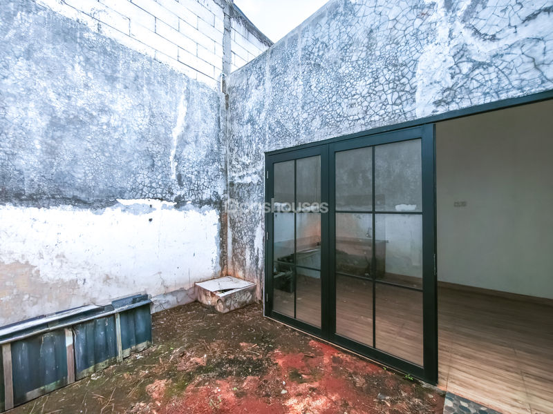 Perumahan Diamond Lake Side Blok Q2 No.9