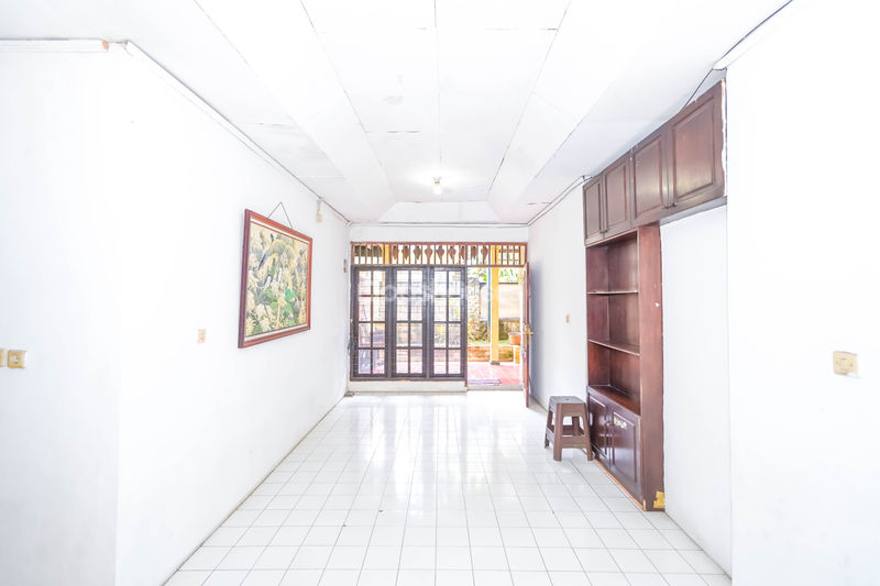 Jalan Pisangan Raya