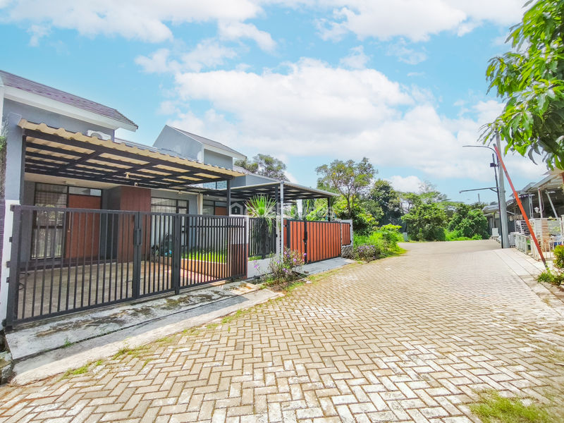 Metland Cileungsi Sektor VI Blok B03 No.26