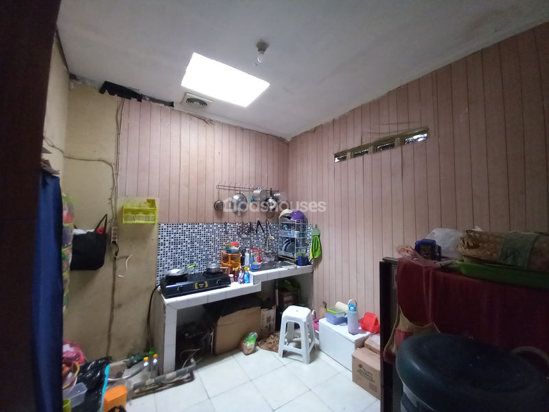 Jalan Raya Pramuka Depok