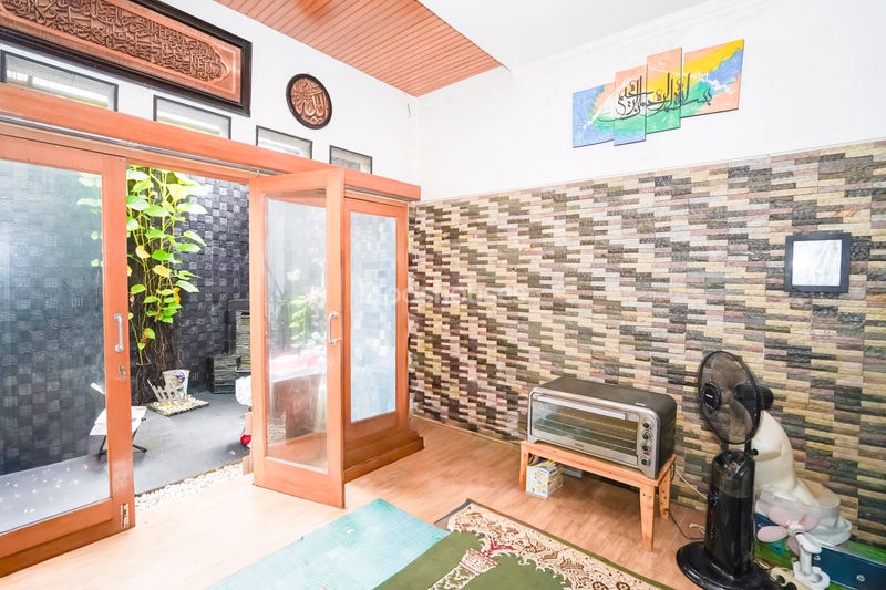 Jalan Lebak Para Kalisari No.28A