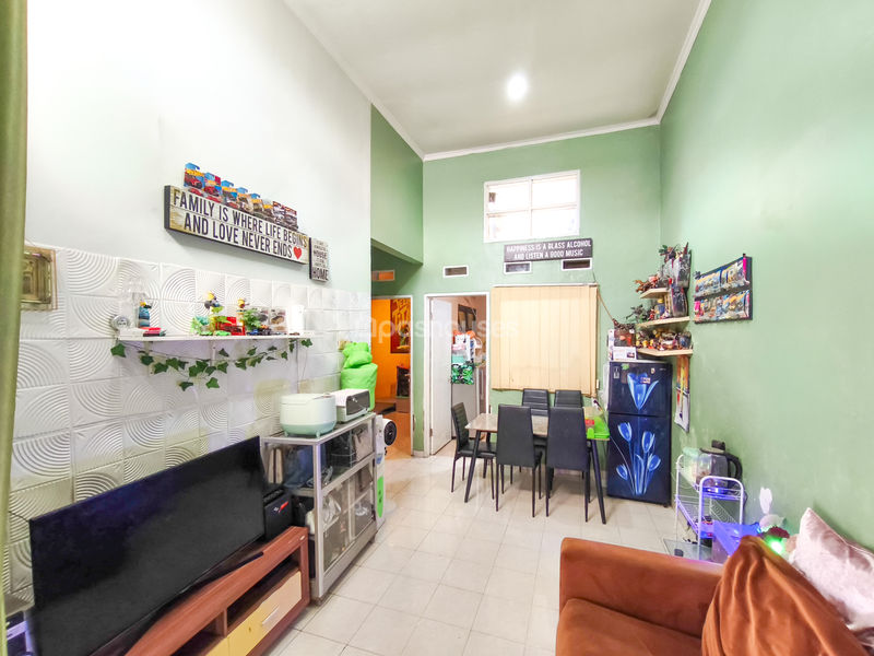 Graha Raya Cluster Verina Blok L No.32