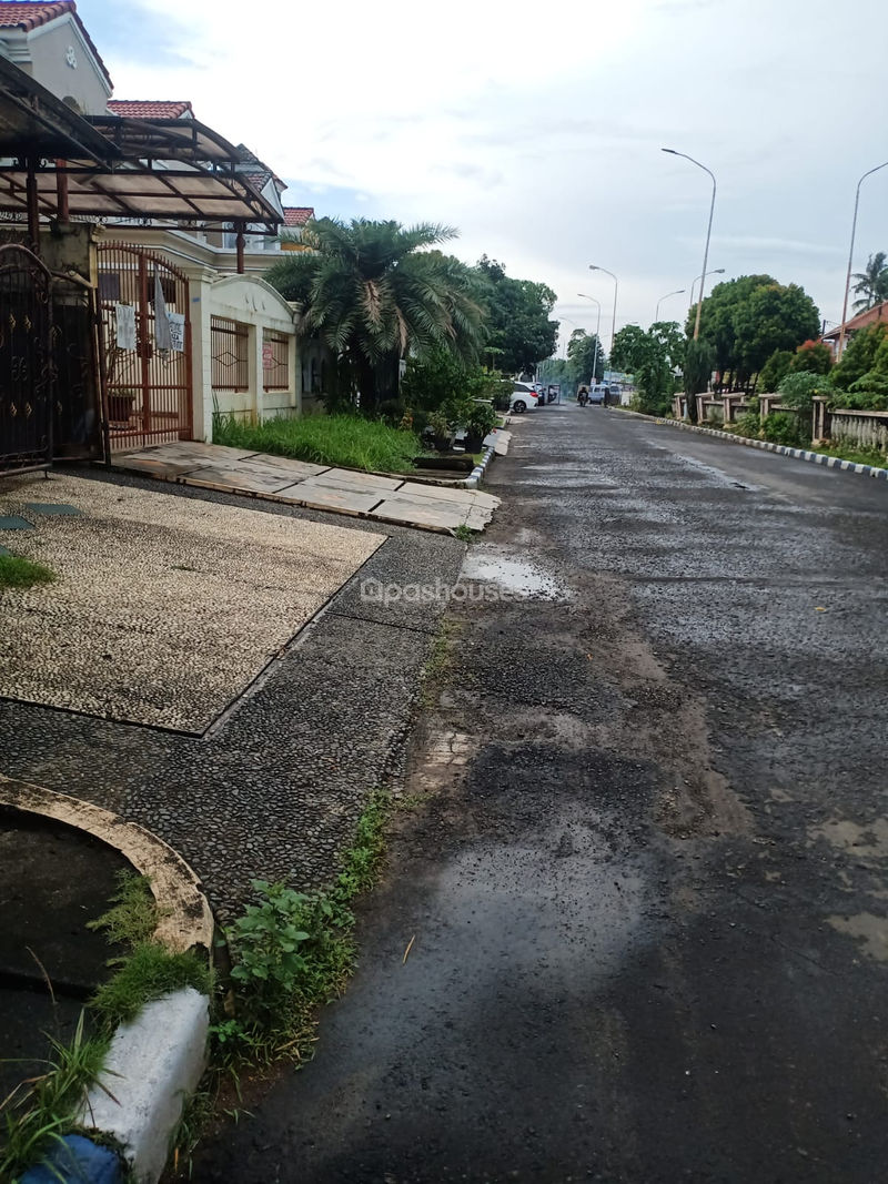 Perumahan Banjar Wijaya Cluster Italy