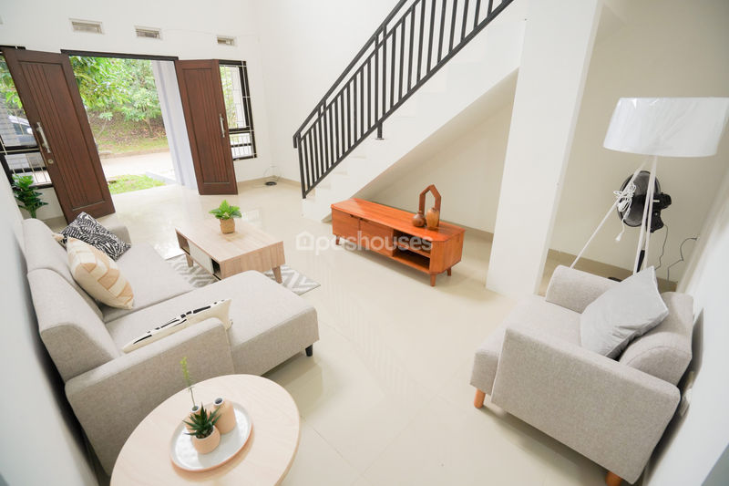 Erfina Kencana Regency Cluster Downhill