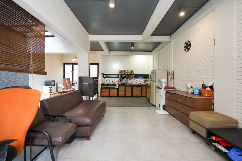 Taman Holandia Jalan Den Haag