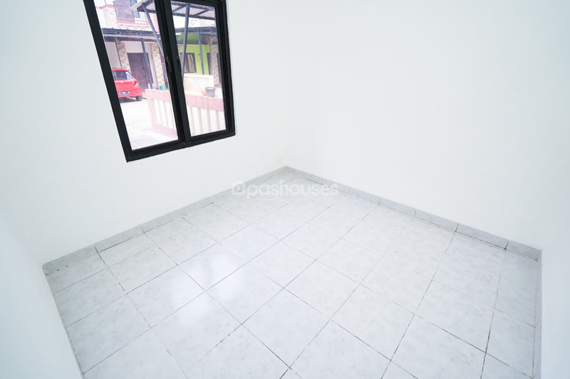 Komplek Kaisar 4