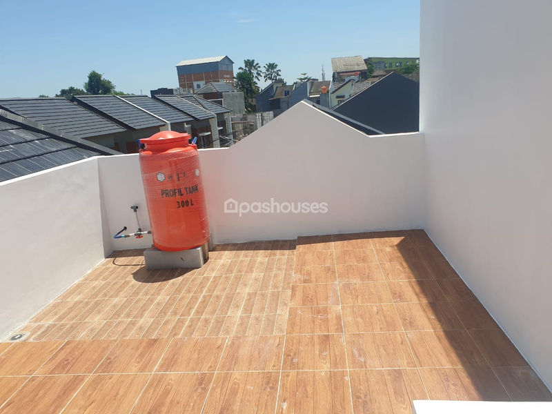 Patio Residence