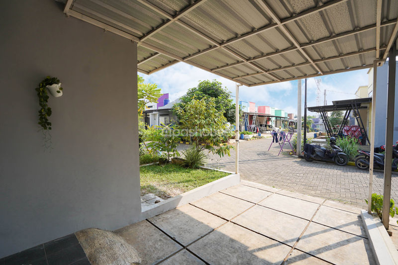 Permata Hill Residence