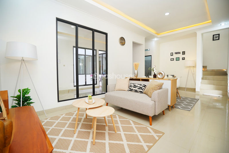 The Akasia Terrace