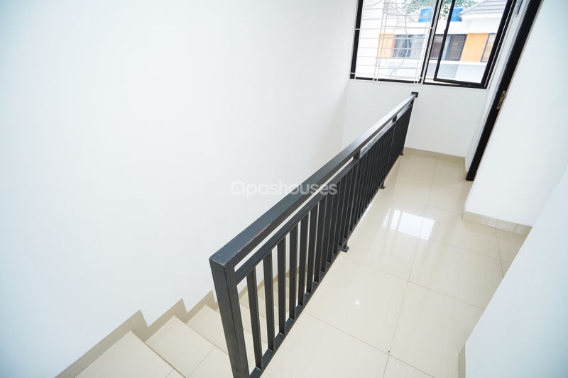 The Akasia Terrace