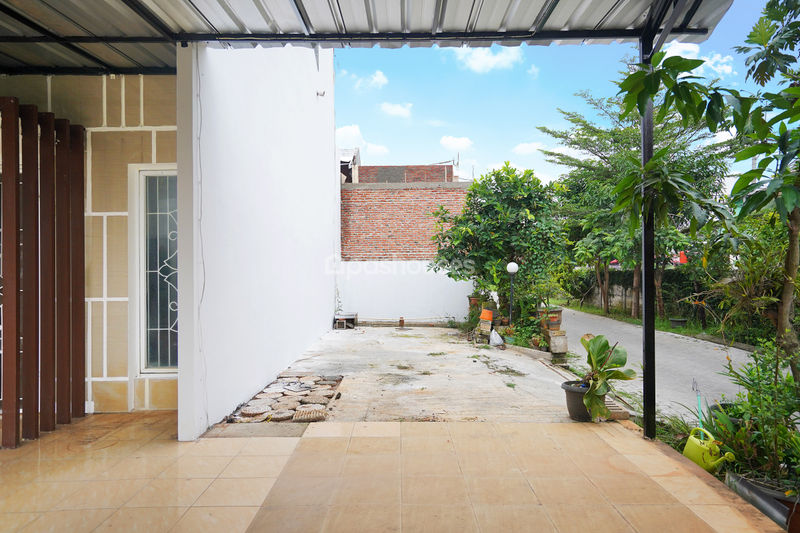 Permata Mansion Cluster Crystal