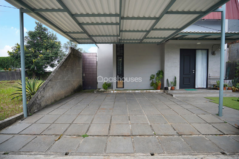 Cempaka Town House