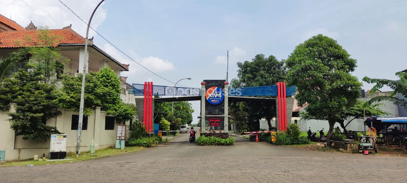 Nusaloka BSD Blok L15