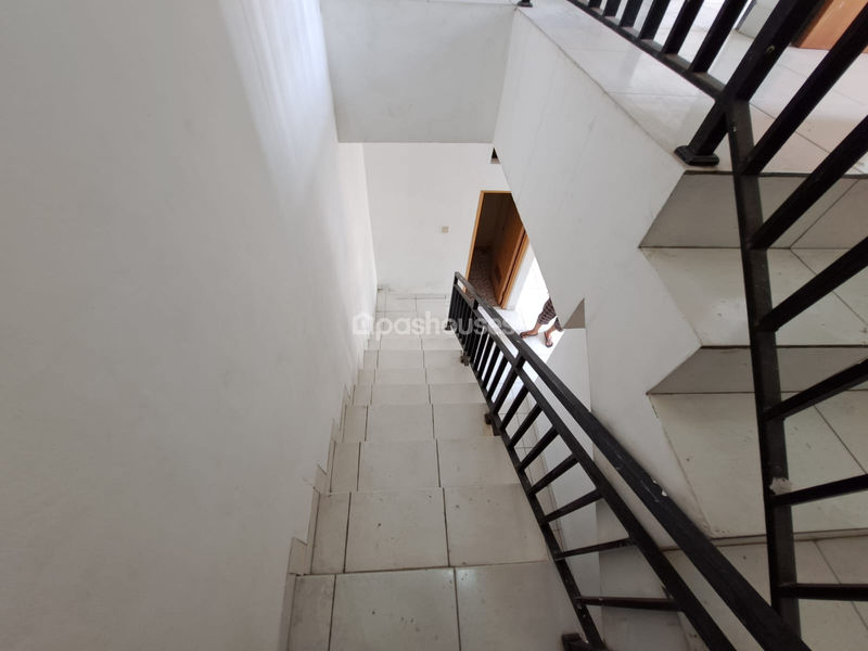 Kaisar Mansion Blom