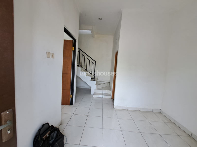 Kaisar Mansion Blom