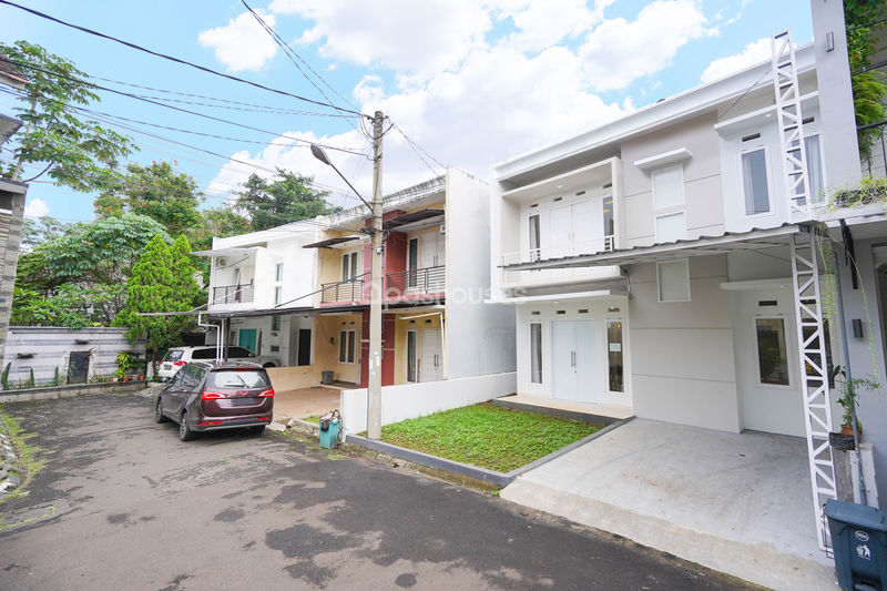 Perumahan The Cozy Green Cibubur Mension