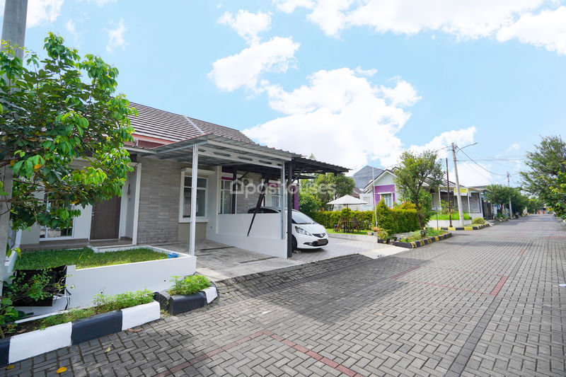 Bukit Cimanggu City Cluster Pinewood