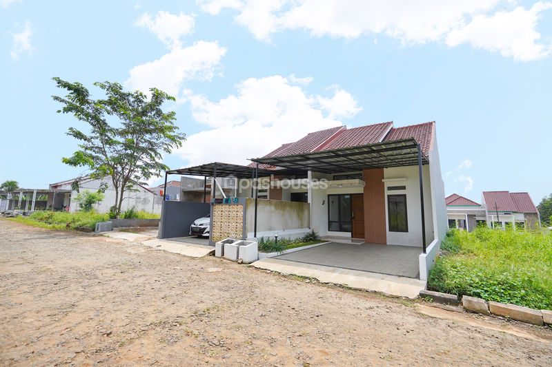 Cluster Bukit Petro Sawangan Village