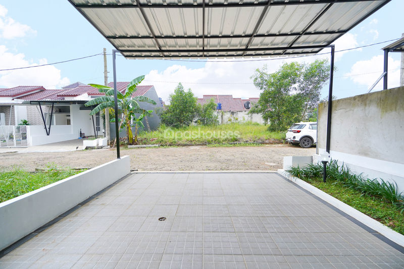 Cluster Bukit Petro Sawangan Village