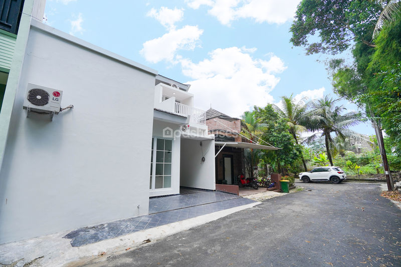 Griya MM12 Jalan Otista Raya