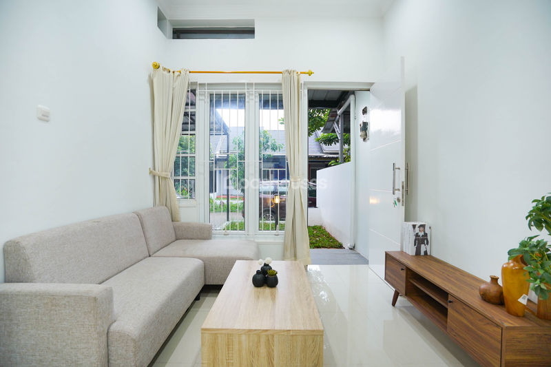 Cibubur Country Cluster Cottonwood