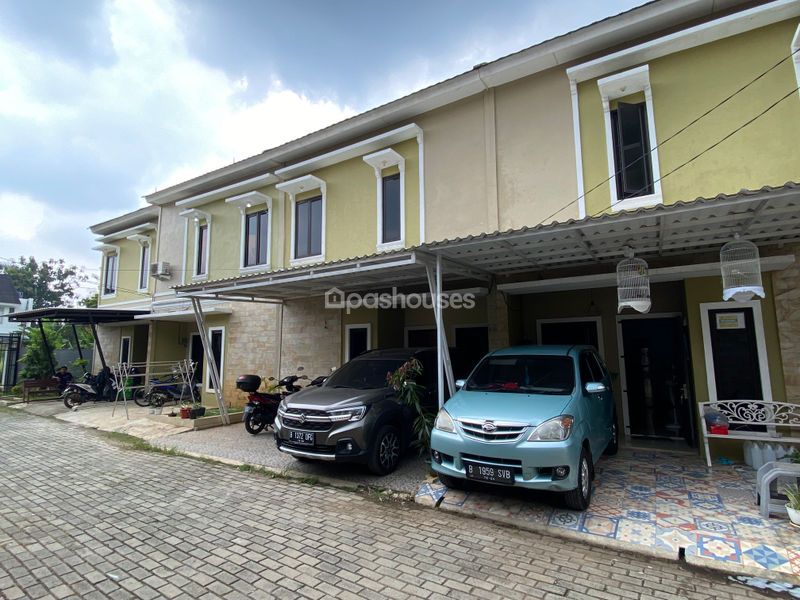 Pondok Cabe Town House
