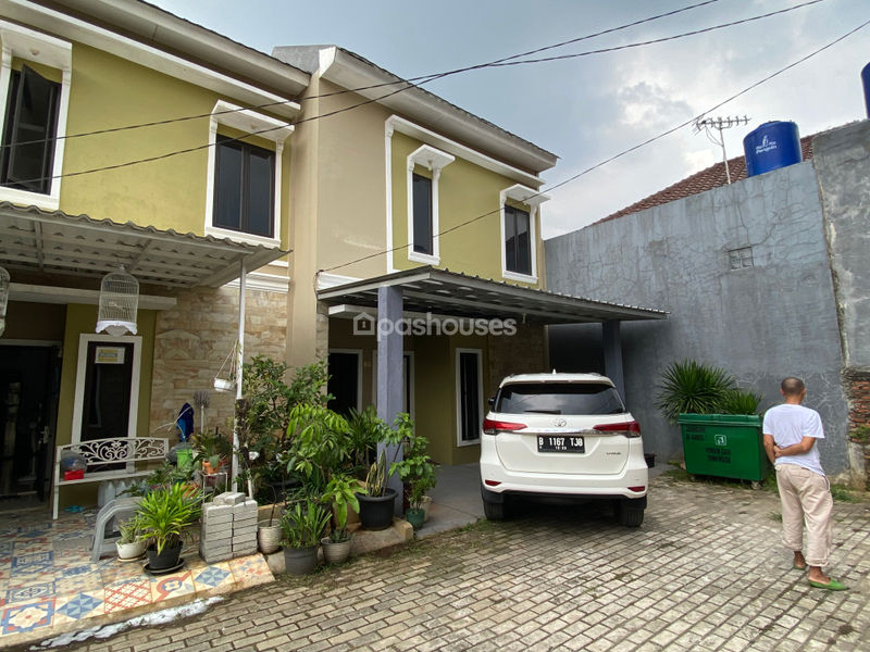 Pondok Cabe Town House