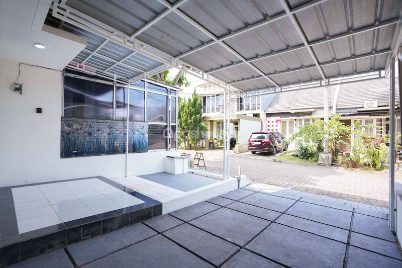 Perumahan Cibubur Country Cluster Moon Lake 1