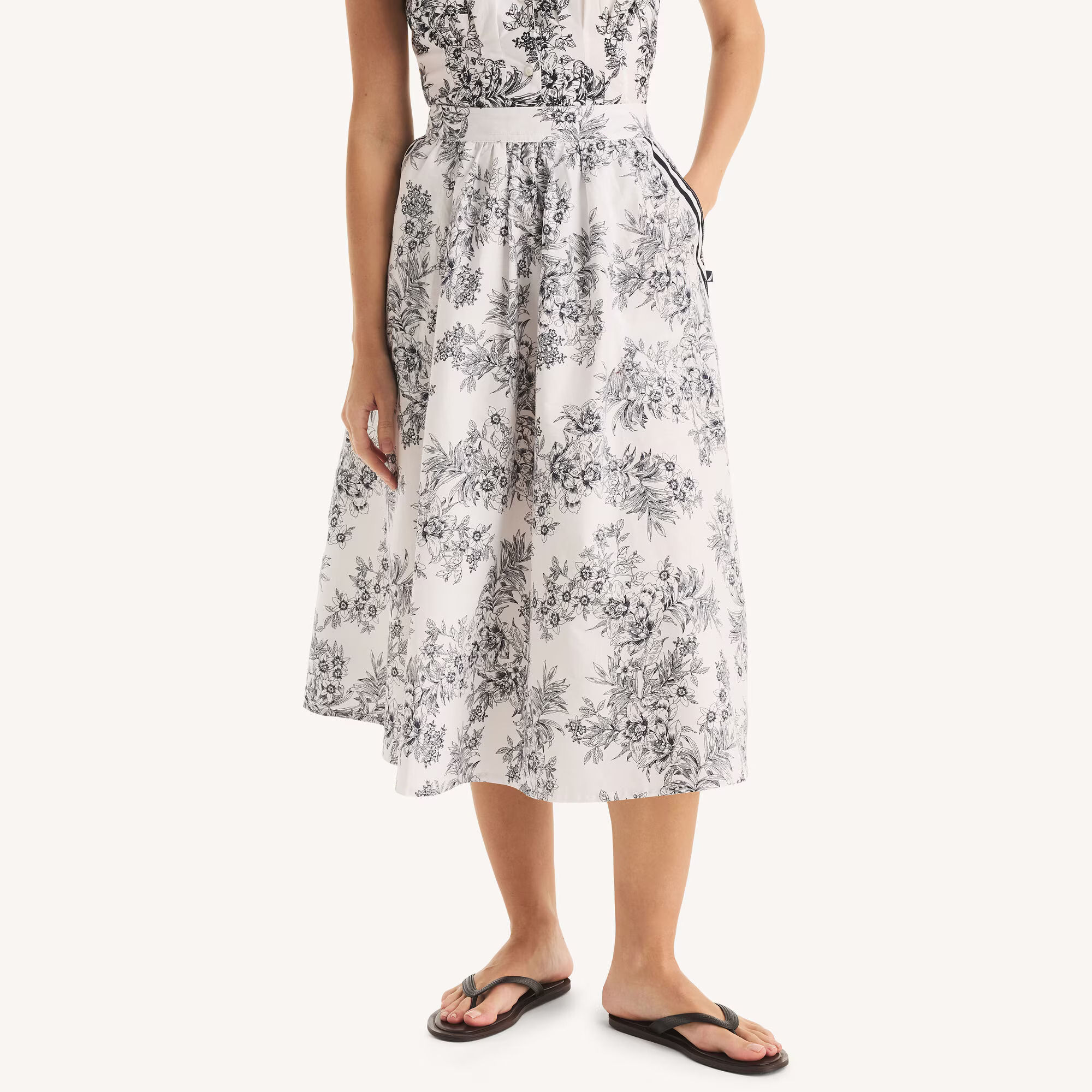 Nautica Womens