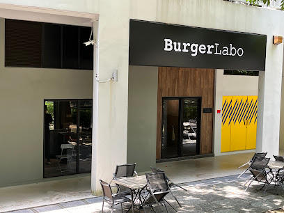 BurgerLabo - Dog Cafes