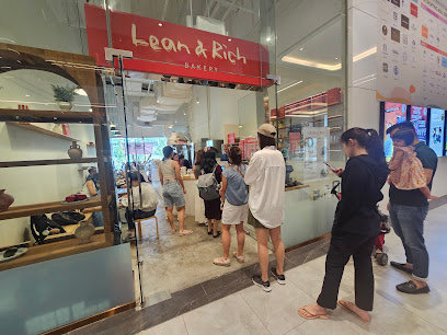 Lean & Rich Bakery - dog cafes in Central Area, Singapore