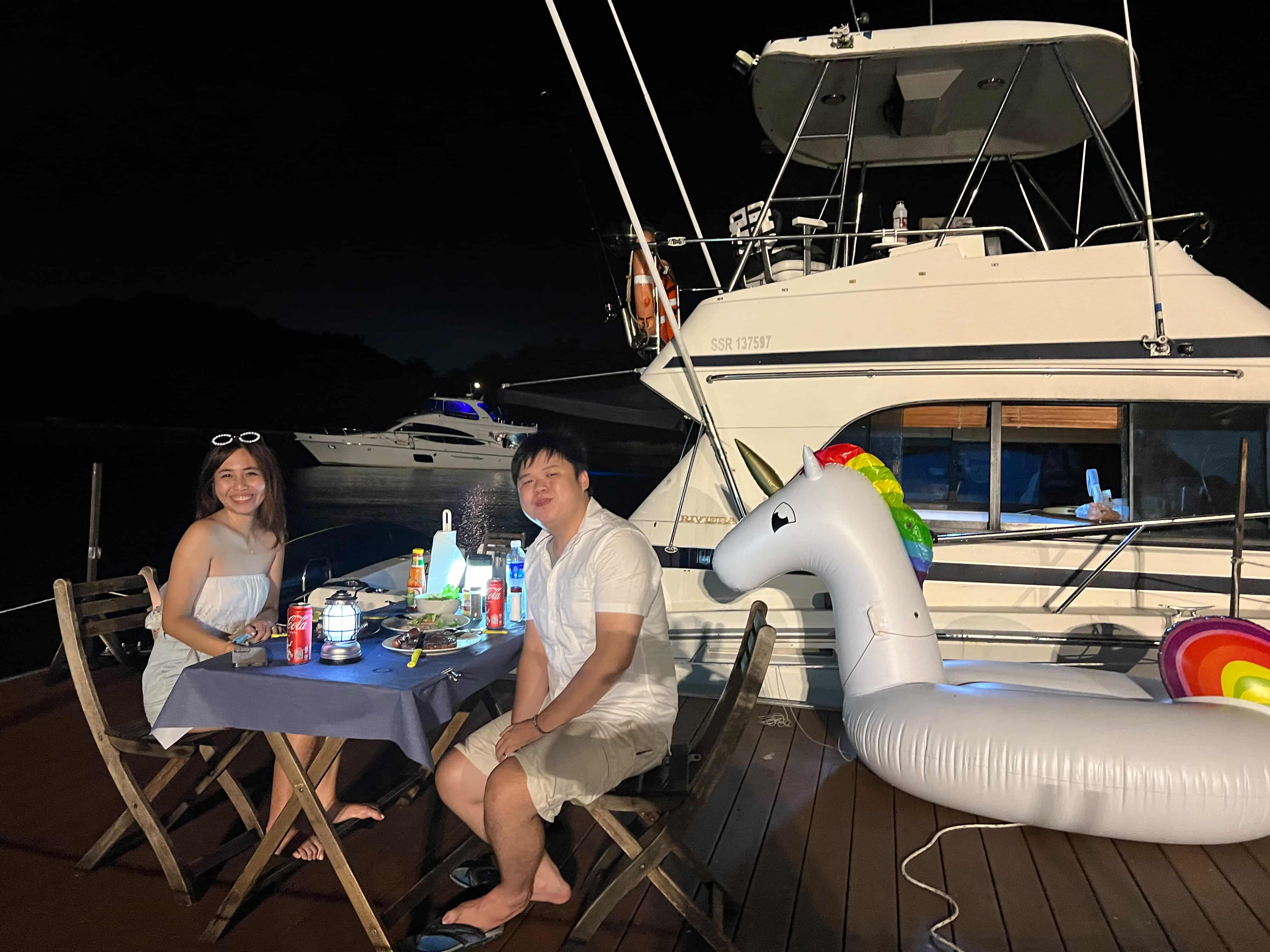 Taro pawrents with yacht on the background