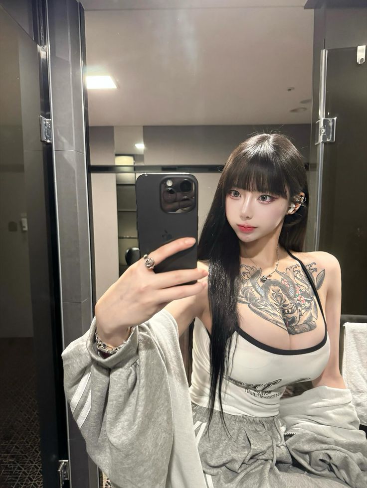 Sertifikat, penghargaan, tanda, atau dokumen yang dipajang di T6 SLOT Wadah Berkumpulnya Komunitas Pemain Beruntung Dengan Strategi Jitu