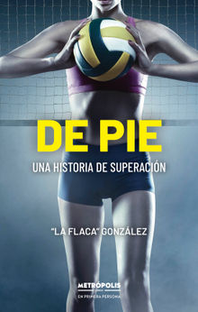 De pie.  Claudia Lorena Gonzlez