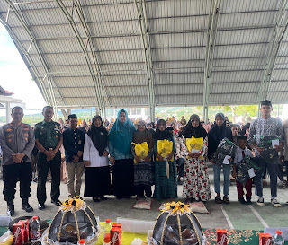 Ringankan Beban Masyarakat, Baznas Soppeng Distribusikan 330 Paket Sembako dan 2 RTLH di Tiga Kecamatan Ringankan Beban Masyarakat, Baznas Soppeng Distribusikan 330 Paket Sembako dan 2 RTLH di Tiga Kecamatan