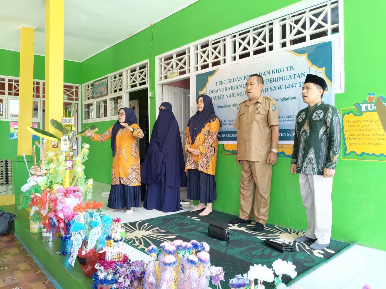 KKKS dan KKG TK Lalabata Gelar Maulid dan Penguatan Profesionalisme Guru