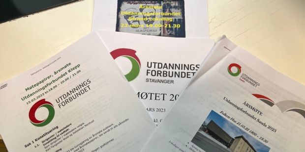 Forside årsmøte papirer. Foto.